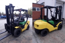 MOTOSTIVUITOR KOMATSU 3t, model FD30T-16R second-hand