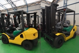 MOTOSTIVUITOR KOMATSU 2.5t model FD25T-16R second-hand