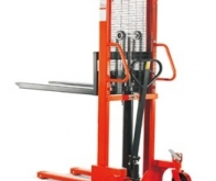 Transpalet manual cu catarg 1.5 Tone - 1.6m